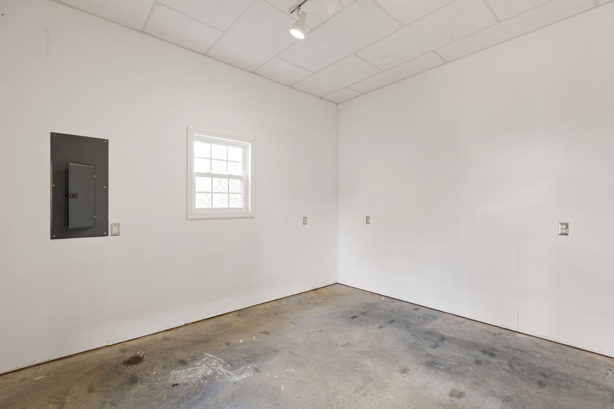 1789 Seavy Hight Road Columbia, TN 38401 - Photo 61 of 65 Gallery Image 61