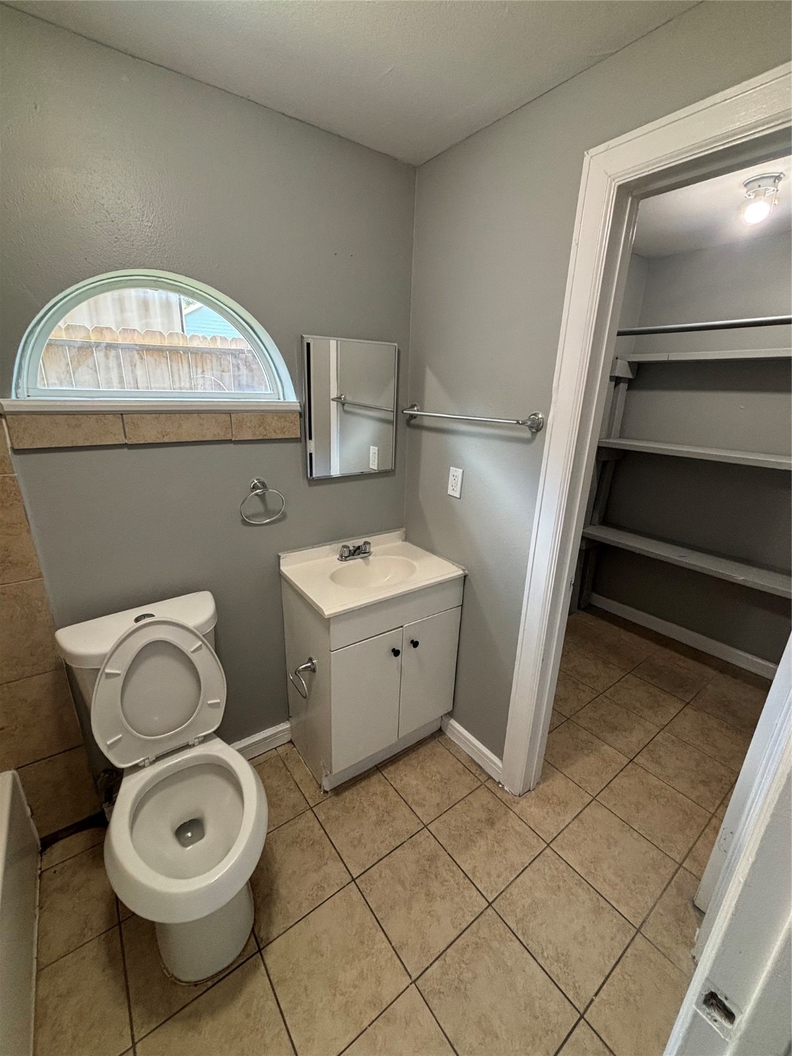 2013 Eubanks Street, Unit 9 Houston, TX 77093 - Photo 7 of 9