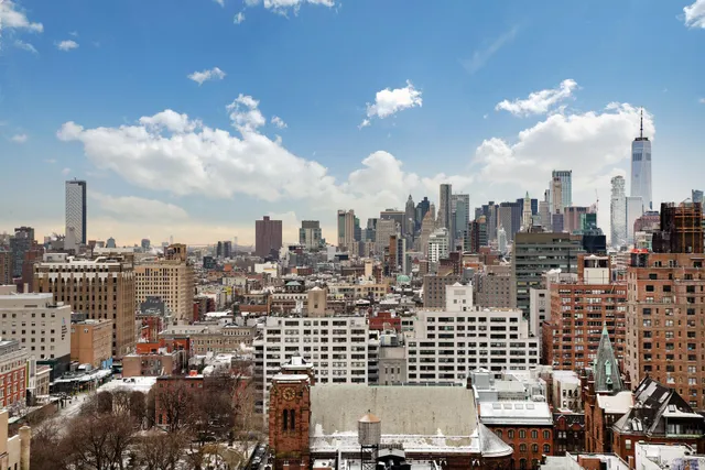 $9,995,000 | 215 East 19th Street, Unit 17D | Gramercy