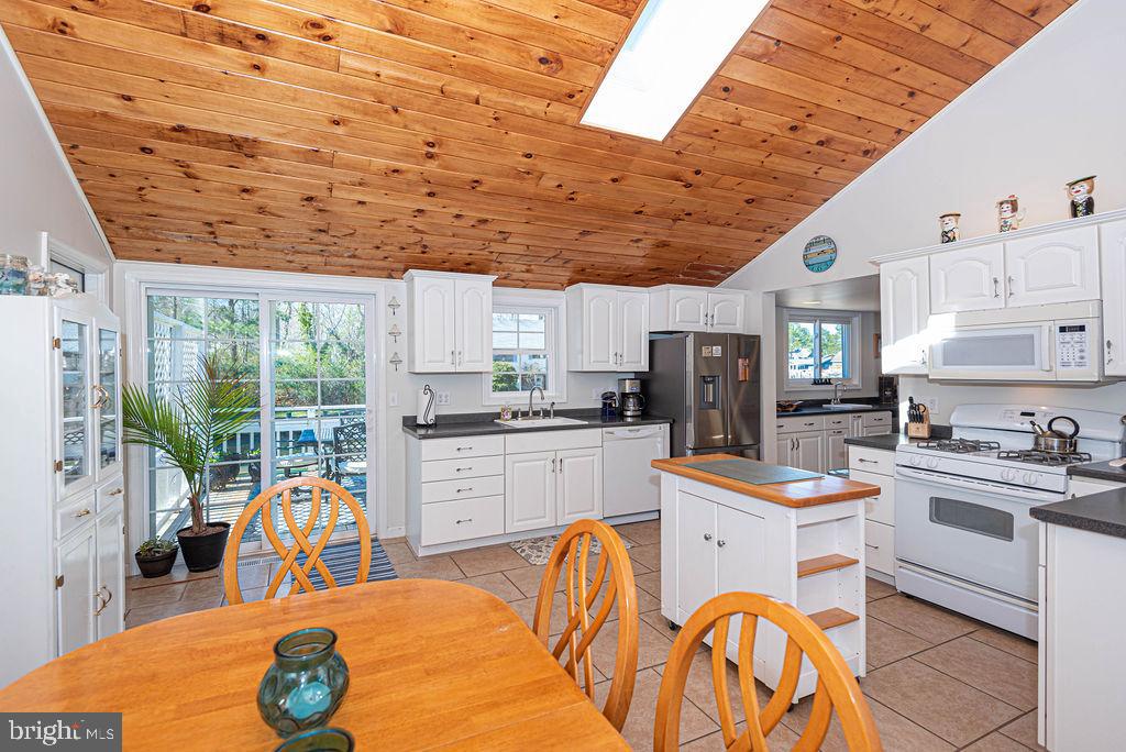 18 Windjammer Road Berlin, MD 21811 - Photo 13 of 59 Gallery Image 13