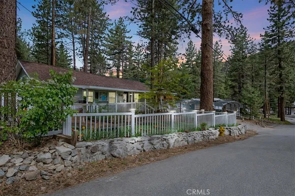 $364,999 | 5926 Willow Street, Wrightwood, CA 92397