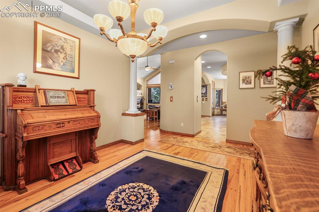 17990 Sawmill Road Colorado Springs, CO 80908 - Photo 11 of 38