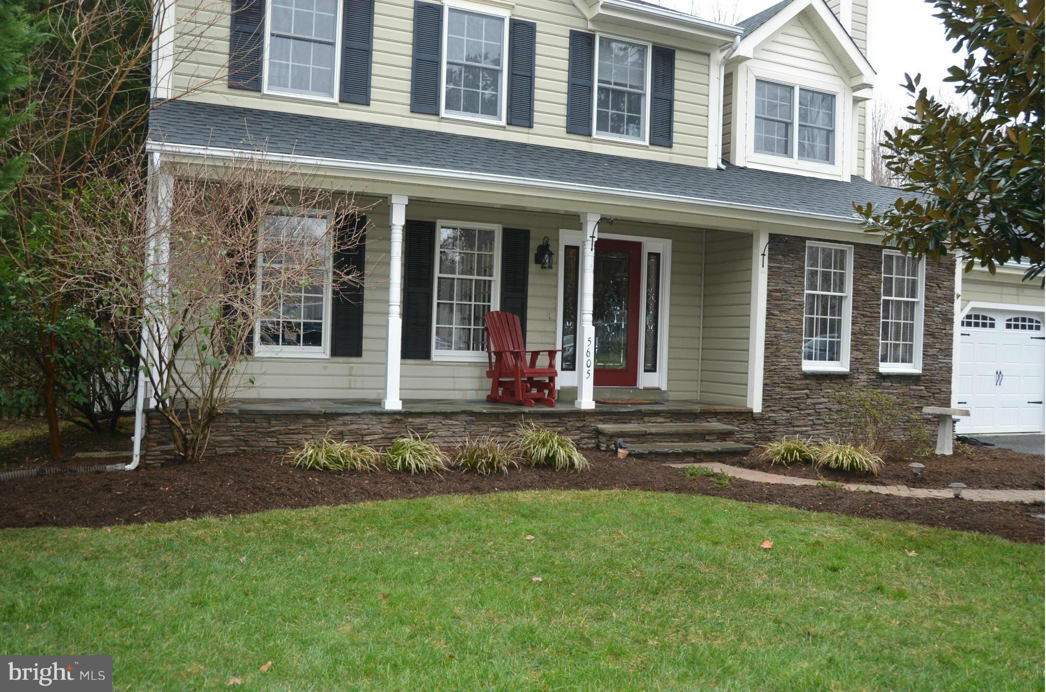 5605 Gunner Run Road Churchton, MD 20733 - Photo 29 of 30 front view of a house with a yard