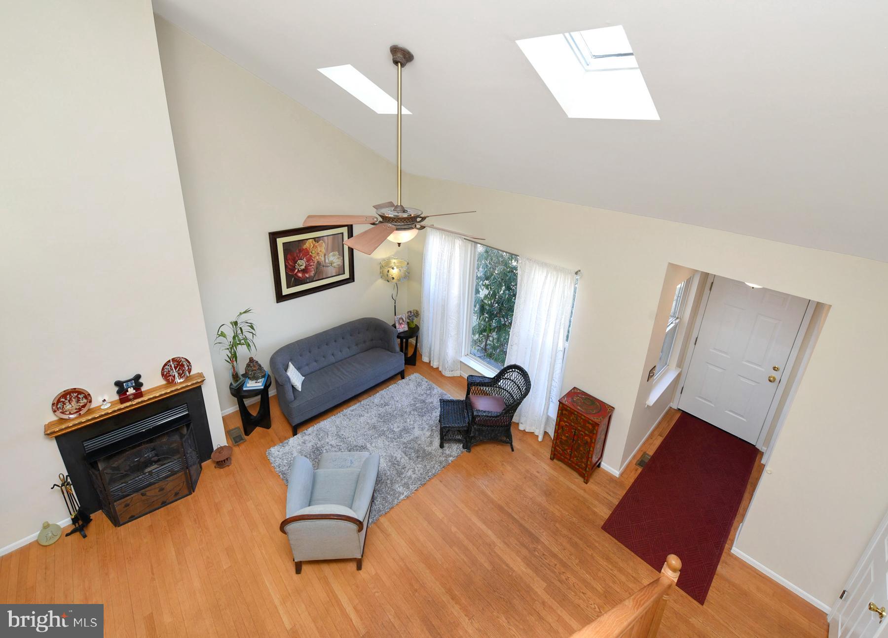 49 Friendship Road Cranbury, NJ 08512 - Photo 11 of 33 View of Living Room