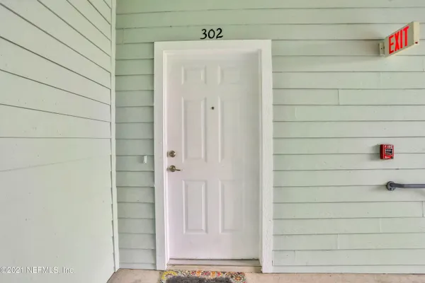 $1,500 | 4908 Key Lime Drive, Unit 302, Jacksonville, FL 32256