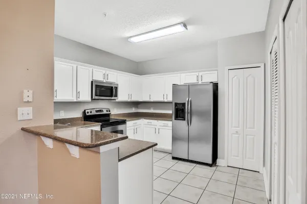 $1,500 | 4908 Key Lime Drive, Unit 302, Jacksonville, FL 32256