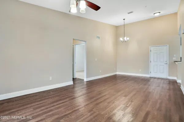 $1,500 | 4908 Key Lime Drive, Unit 302, Jacksonville, FL 32256