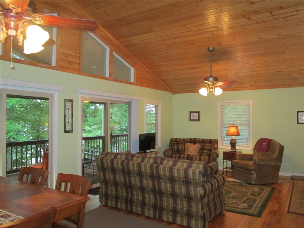 483 Collins Road Lavonia, GA 30553 - Photo 14 of 34 Gallery Image 14