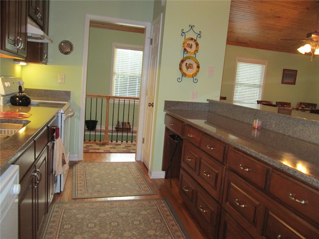 483 Collins Road Lavonia, GA 30553 - Photo 21 of 34 Gallery Image 21