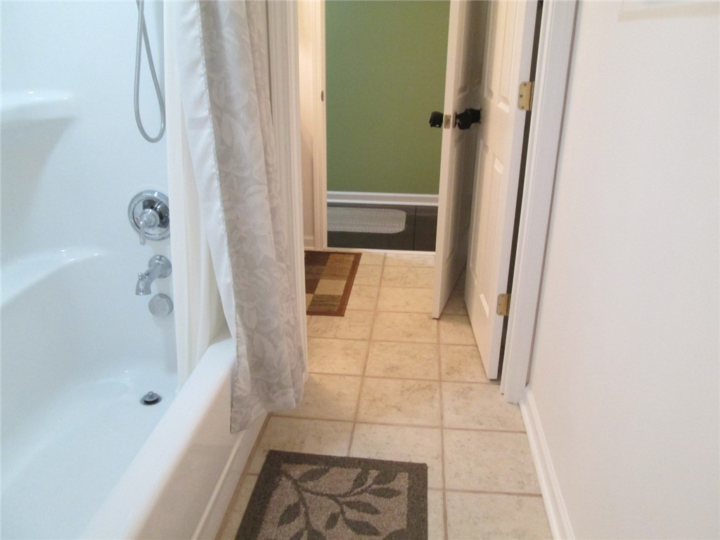 483 Collins Road Lavonia, GA 30553 - Photo 31 of 34 Gallery Image 31