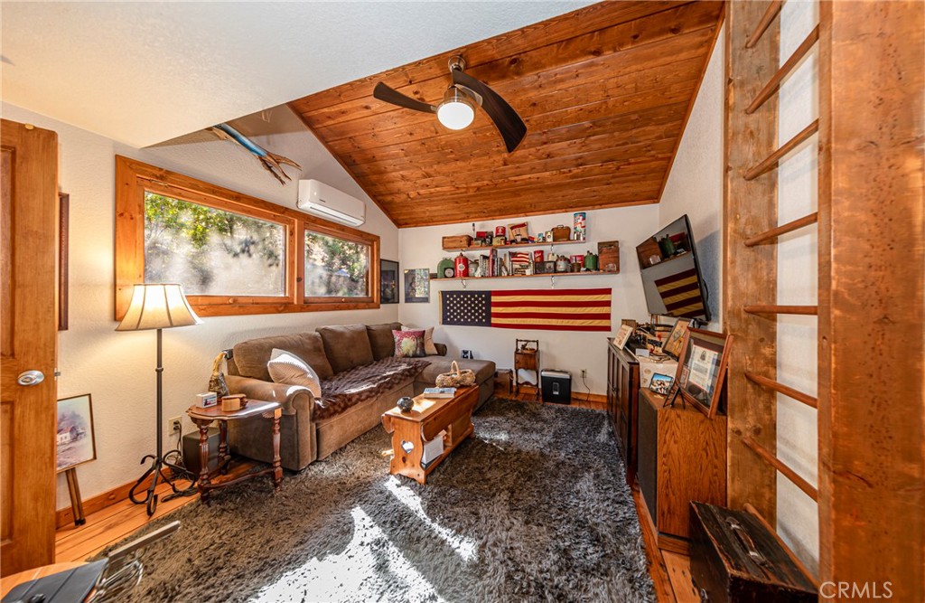 5757 Clouds Rest Mariposa, CA 95338 - Photo 36 of 68 a view of a living room with furniture