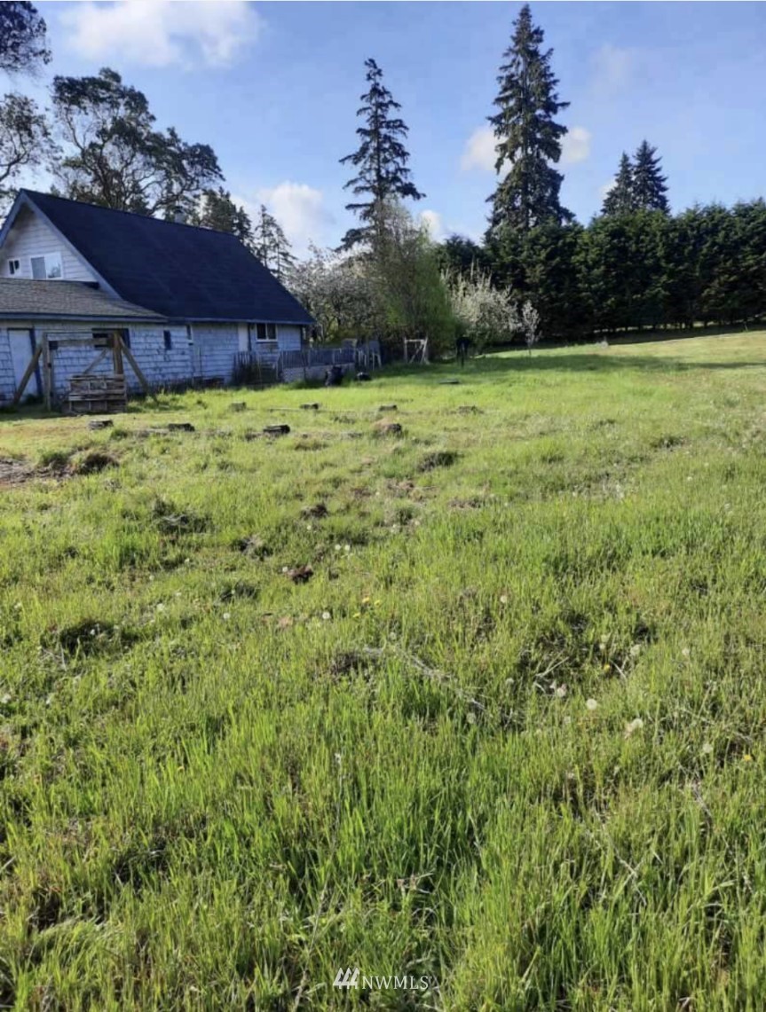 371 Lake Farm Road Port Angeles, WA 98362 - Photo 33 of 36 a view of a backyard