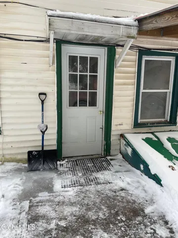 $750 | 160 Quarry Street, Unit 1, Cobleskill, NY 12043