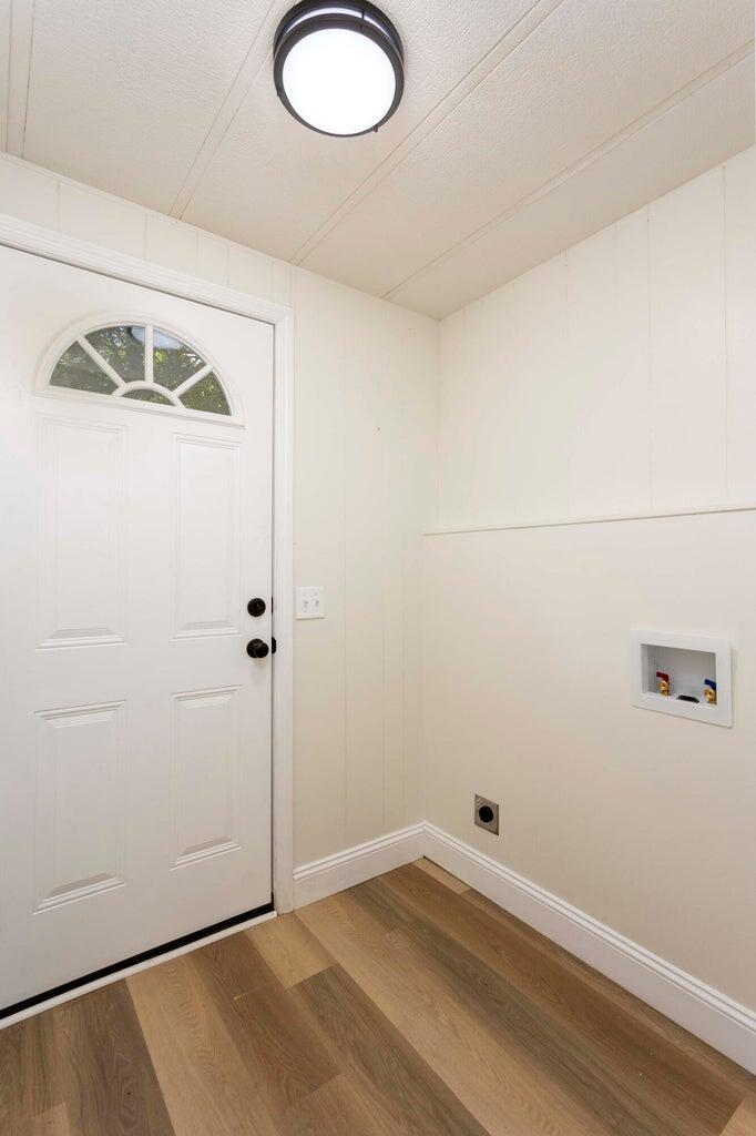 1004 Chestnut Ridge Road Spring City, TN 37381 - Photo 23 of 25 Laundry