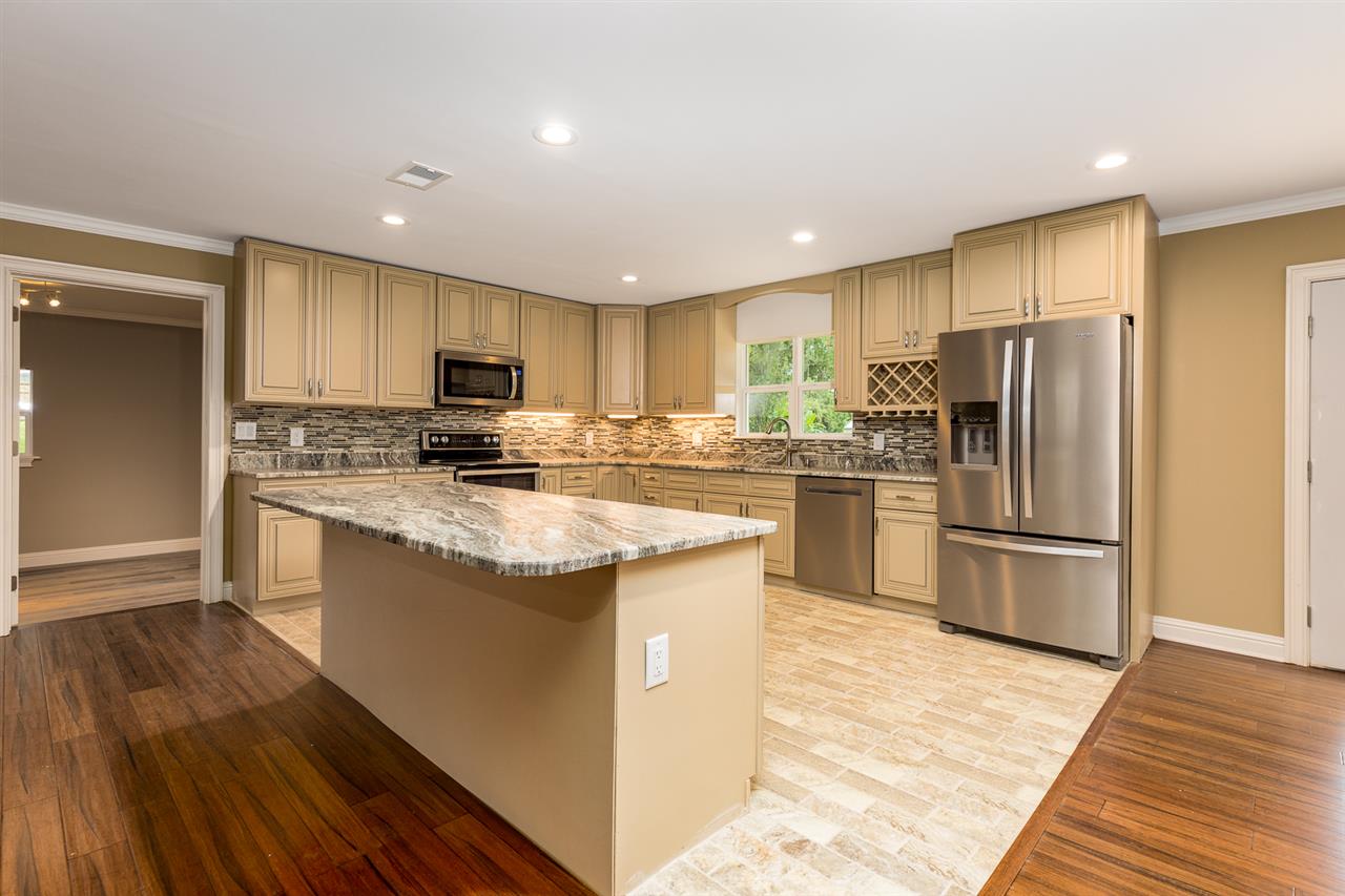 9080 Alexis Court Daphne, AL 36527 - Photo 9 of 34