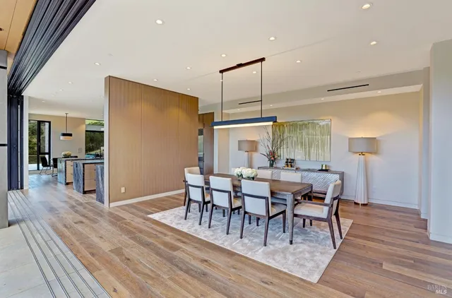 $8,977,000 | 3 Trestle Glen Circle, Tiburon, CA 94920