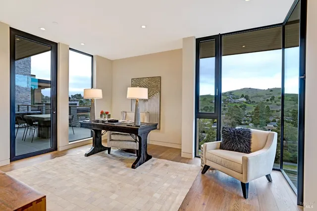 $8,977,000 | 3 Trestle Glen Circle, Tiburon, CA 94920