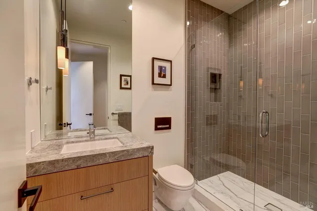 $8,977,000 | 3 Trestle Glen Circle, Tiburon, CA 94920