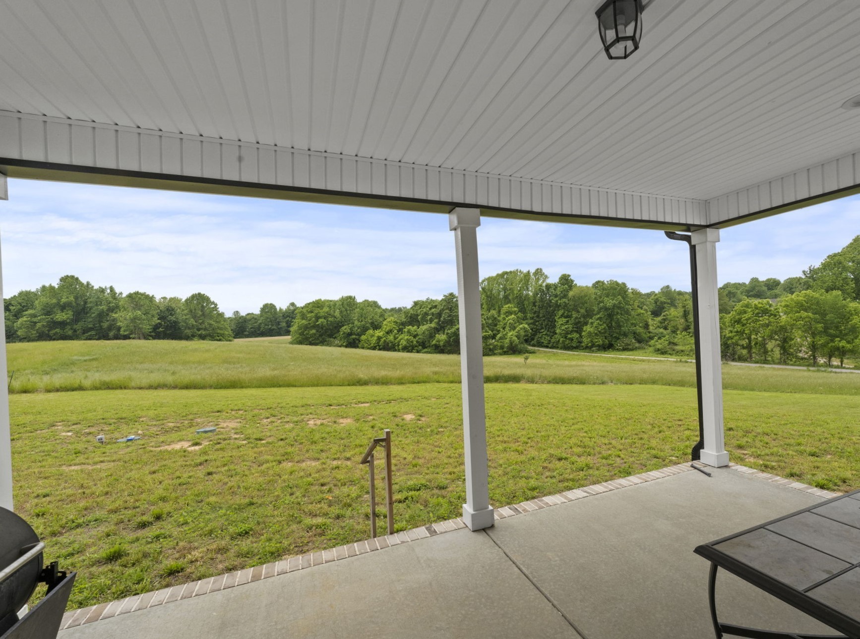 147 Roberts Road Portland, TN 37148 - Photo 27 of 30 a view of an ocean from a balcony