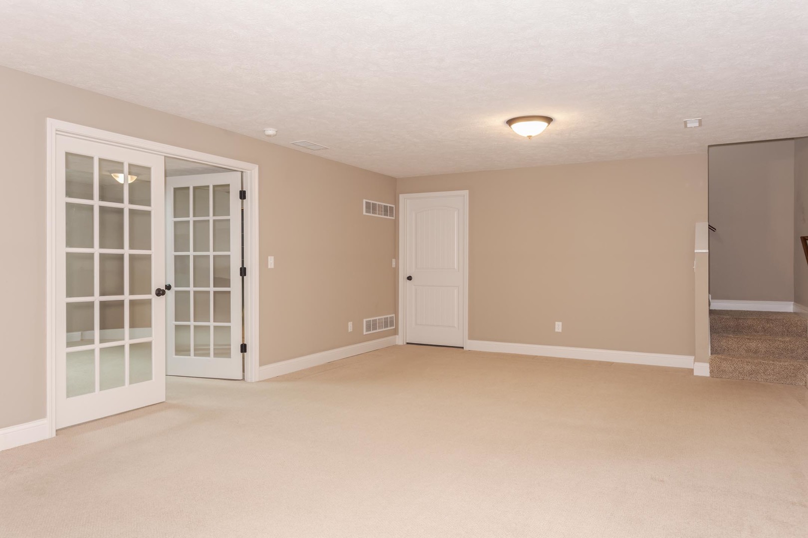 2004 Escalade Road Bloomington, IL 61705 - Photo 24 of 30 Gallery Image 24