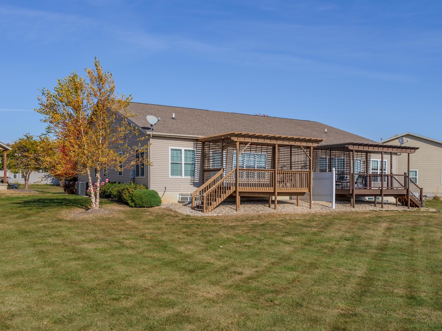 2004 Escalade Road Bloomington, IL 61705 - Photo 30 of 30 Gallery Image 30