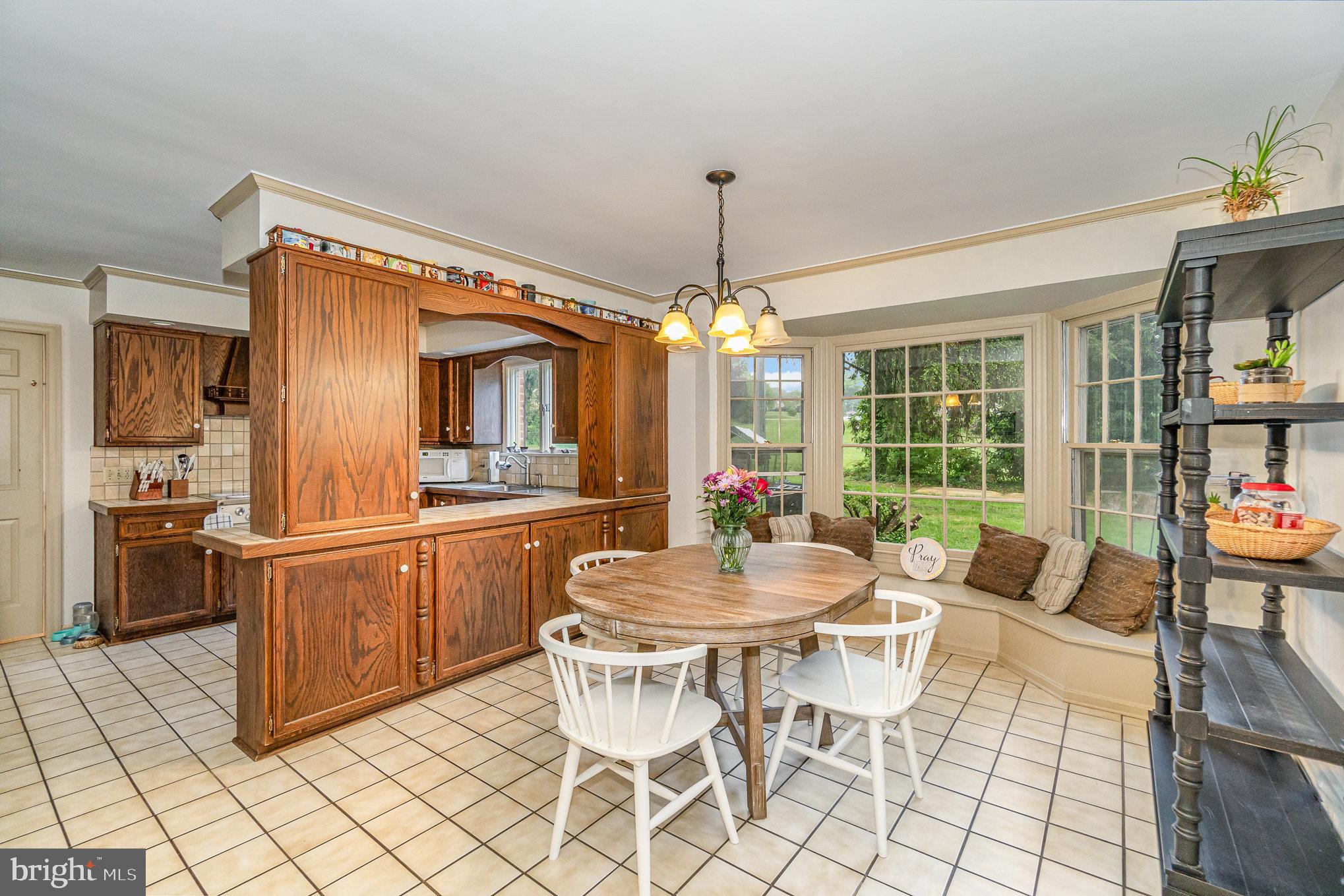 109 Lyn Circle York, PA 17403 - Photo 15 of 50