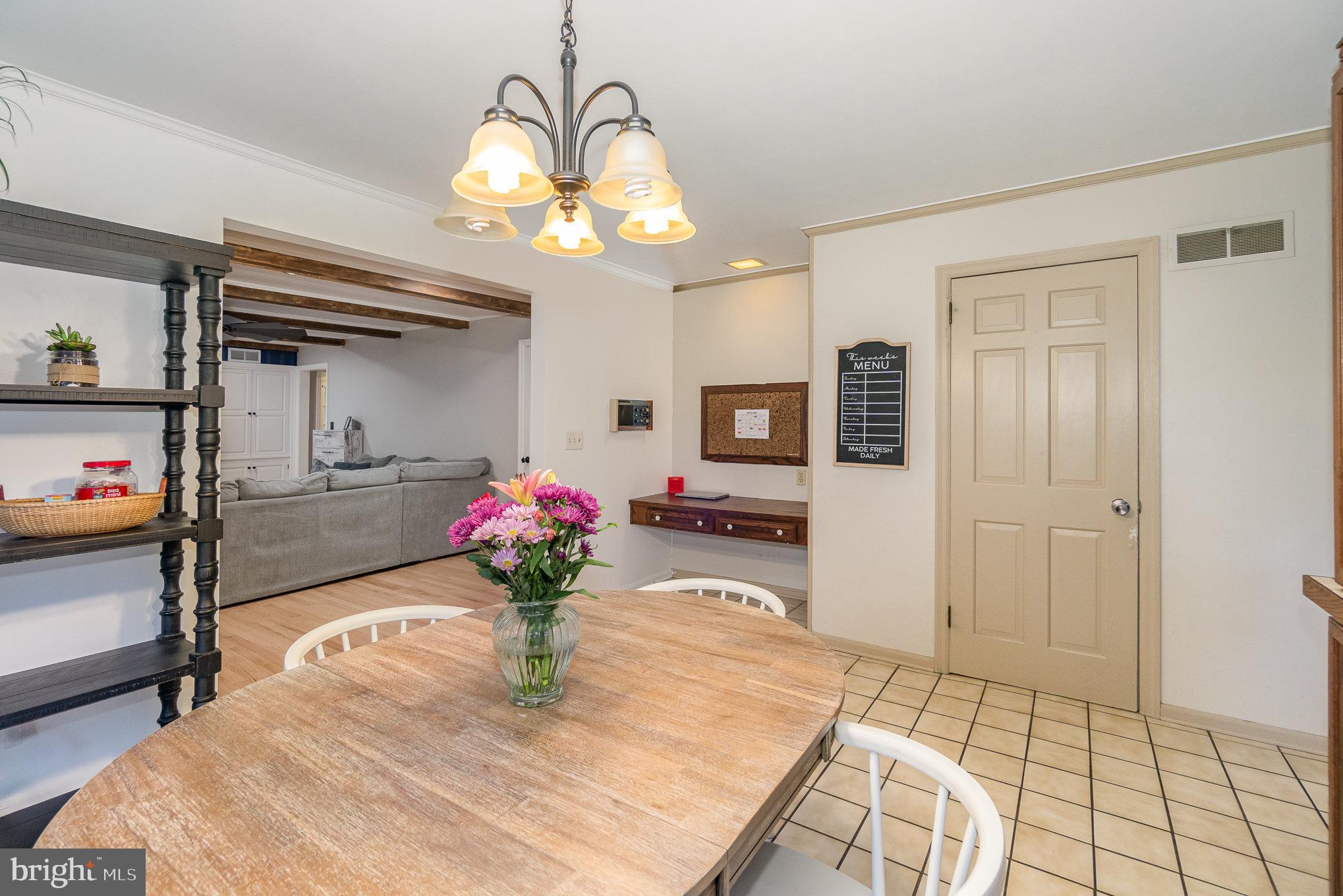 109 Lyn Circle York, PA 17403 - Photo 16 of 50