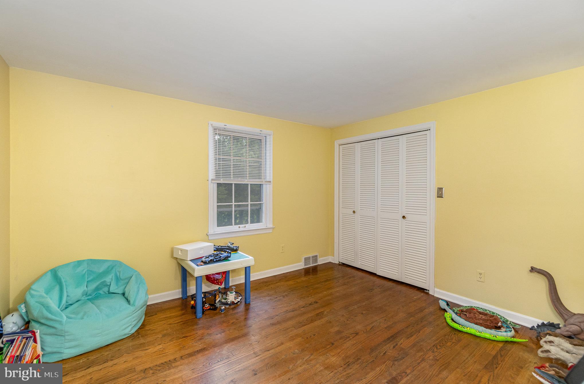 109 Lyn Circle York, PA 17403 - Photo 35 of 50