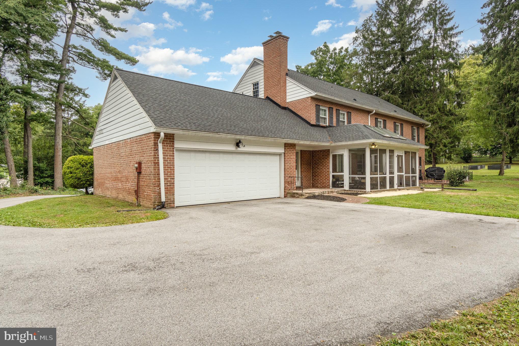 109 Lyn Circle York, PA 17403 - Photo 41 of 50