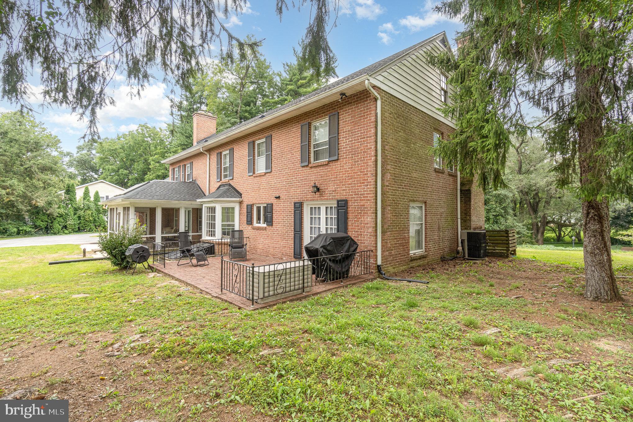 109 Lyn Circle York, PA 17403 - Photo 45 of 50