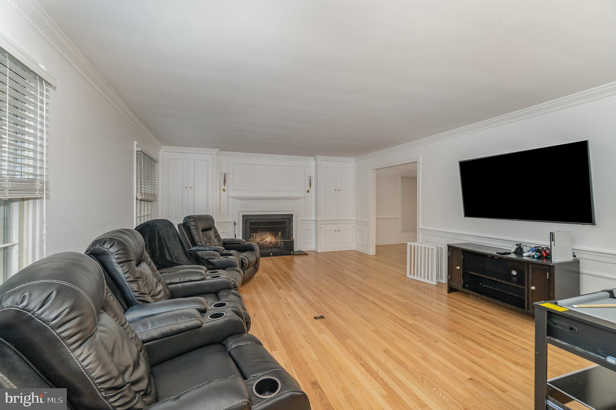 109 Lyn Circle York, PA 17403 - Photo 9 of 50