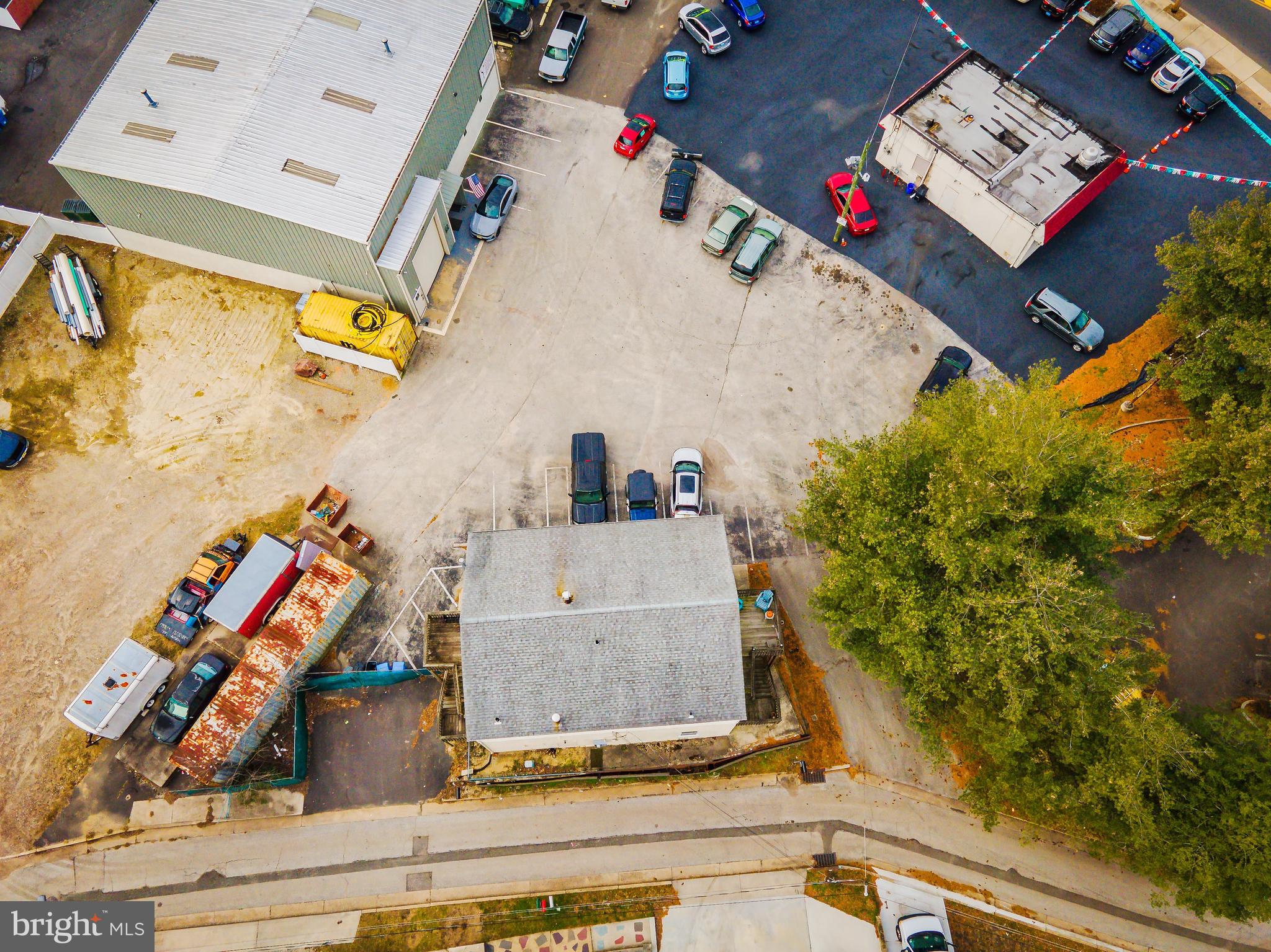 32 Edgewater Avenue Westville, NJ 08093 - Photo 11 of 40