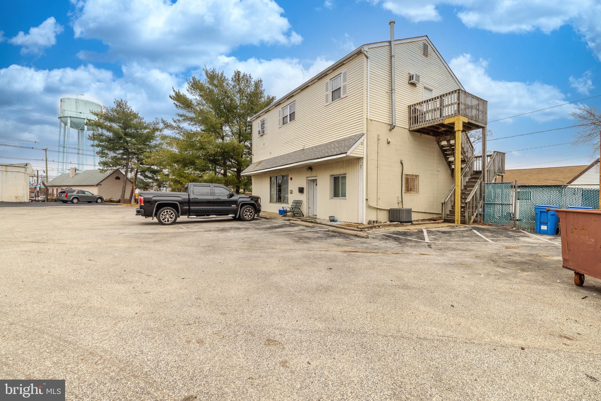 32 Edgewater Avenue Westville, NJ 08093 - Photo 3 of 40