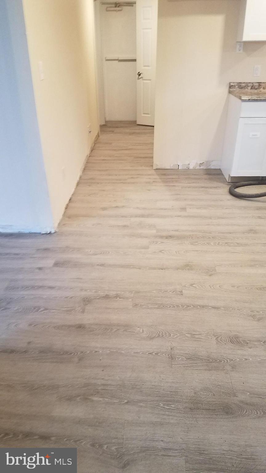 32 Edgewater Avenue Westville, NJ 08093 - Photo 31 of 40 Upstairs 2/1