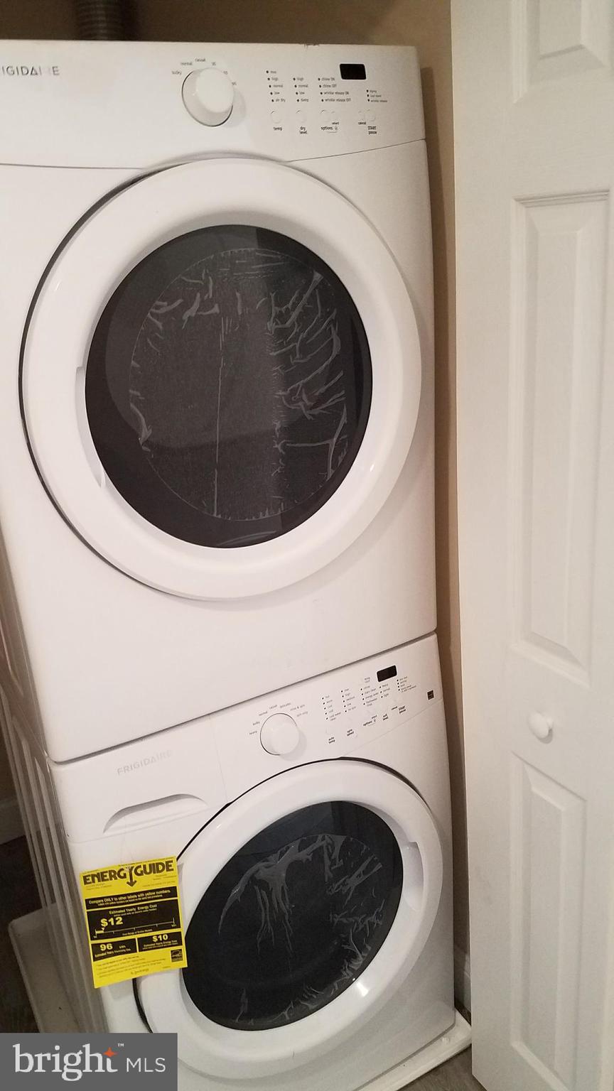 32 Edgewater Avenue Westville, NJ 08093 - Photo 37 of 40 Upstairs 2/1 washer/dryer unit