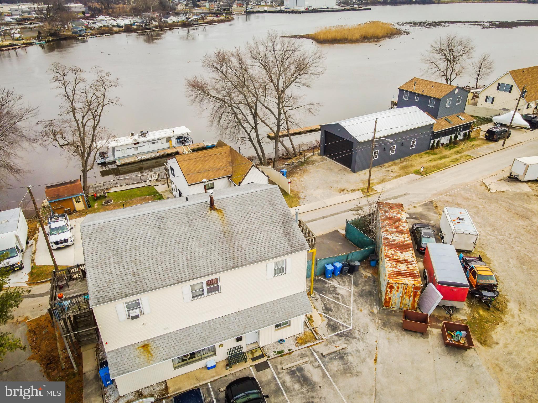 32 Edgewater Avenue Westville, NJ 08093 - Photo 8 of 40