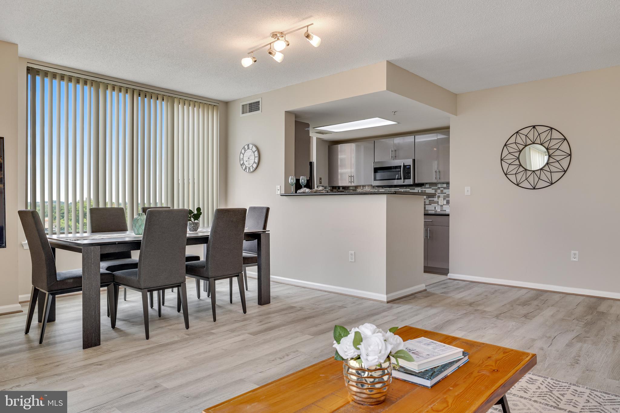 2726 Gallows Road, Unit 708 Vienna, VA 22180 - Photo 10 of 38 Spacious