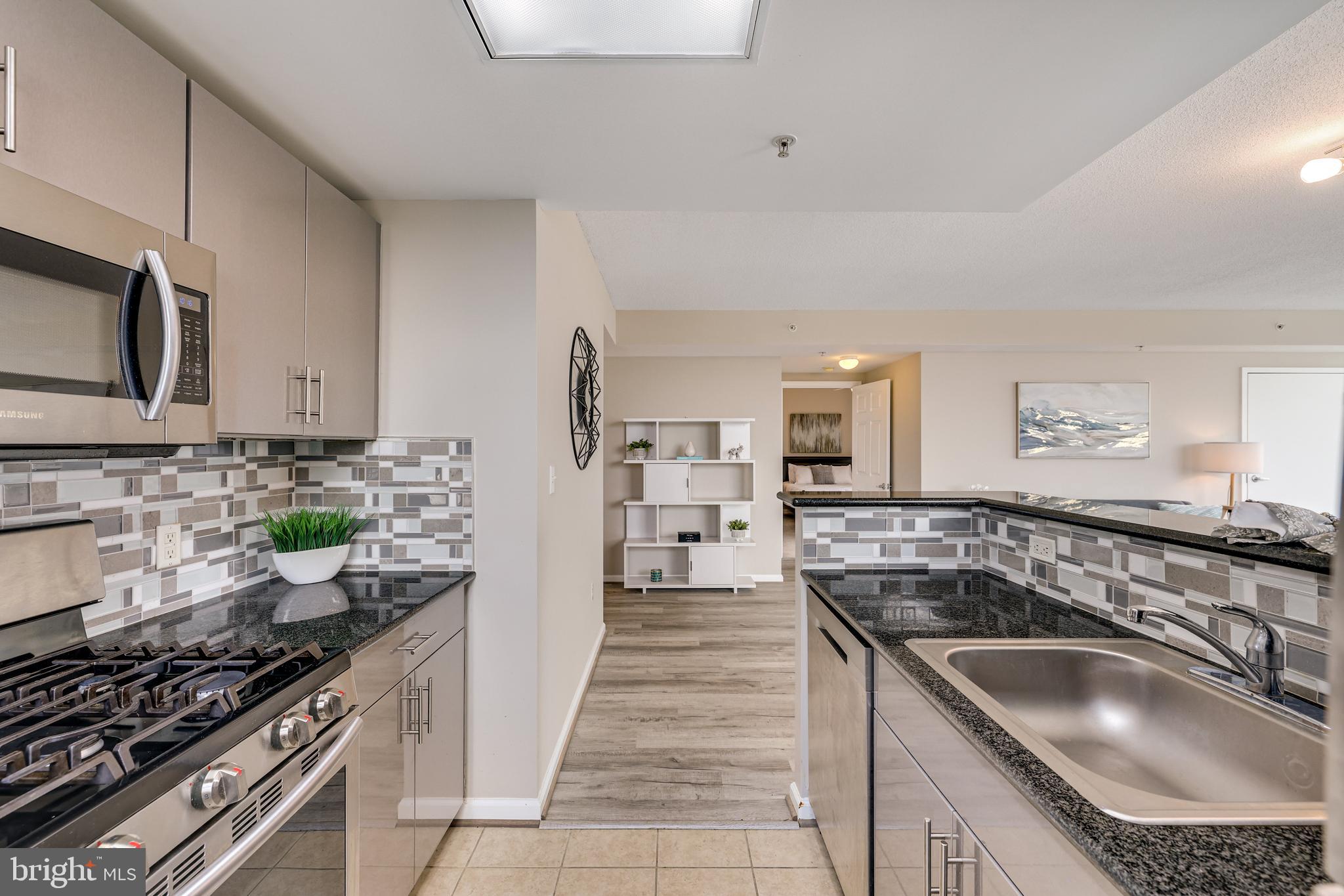 2726 Gallows Road, Unit 708 Vienna, VA 22180 - Photo 13 of 38 Updated Appliances