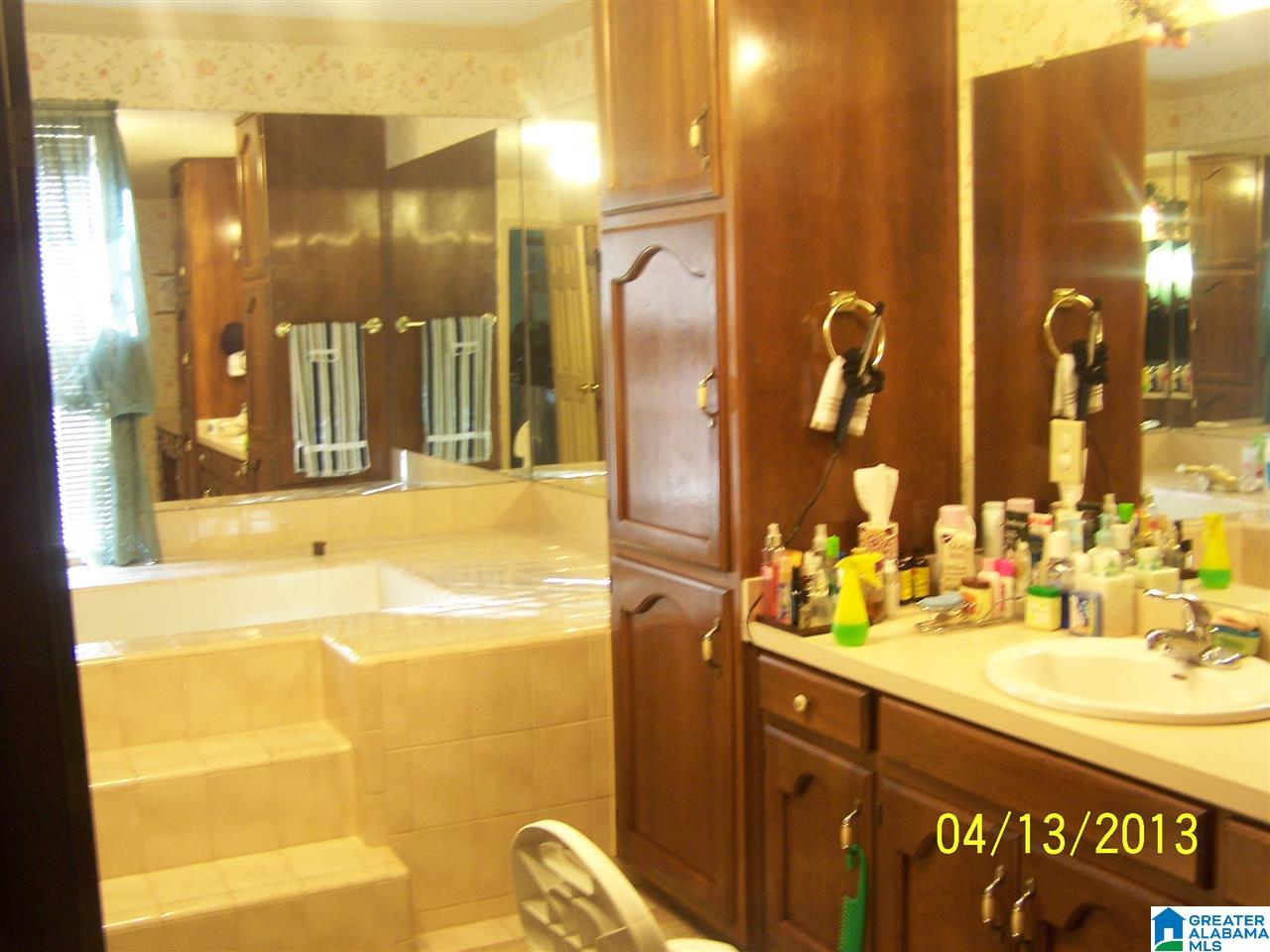 1705 Winewood Road Birmingham, AL 35215 - Photo 16 of 23
