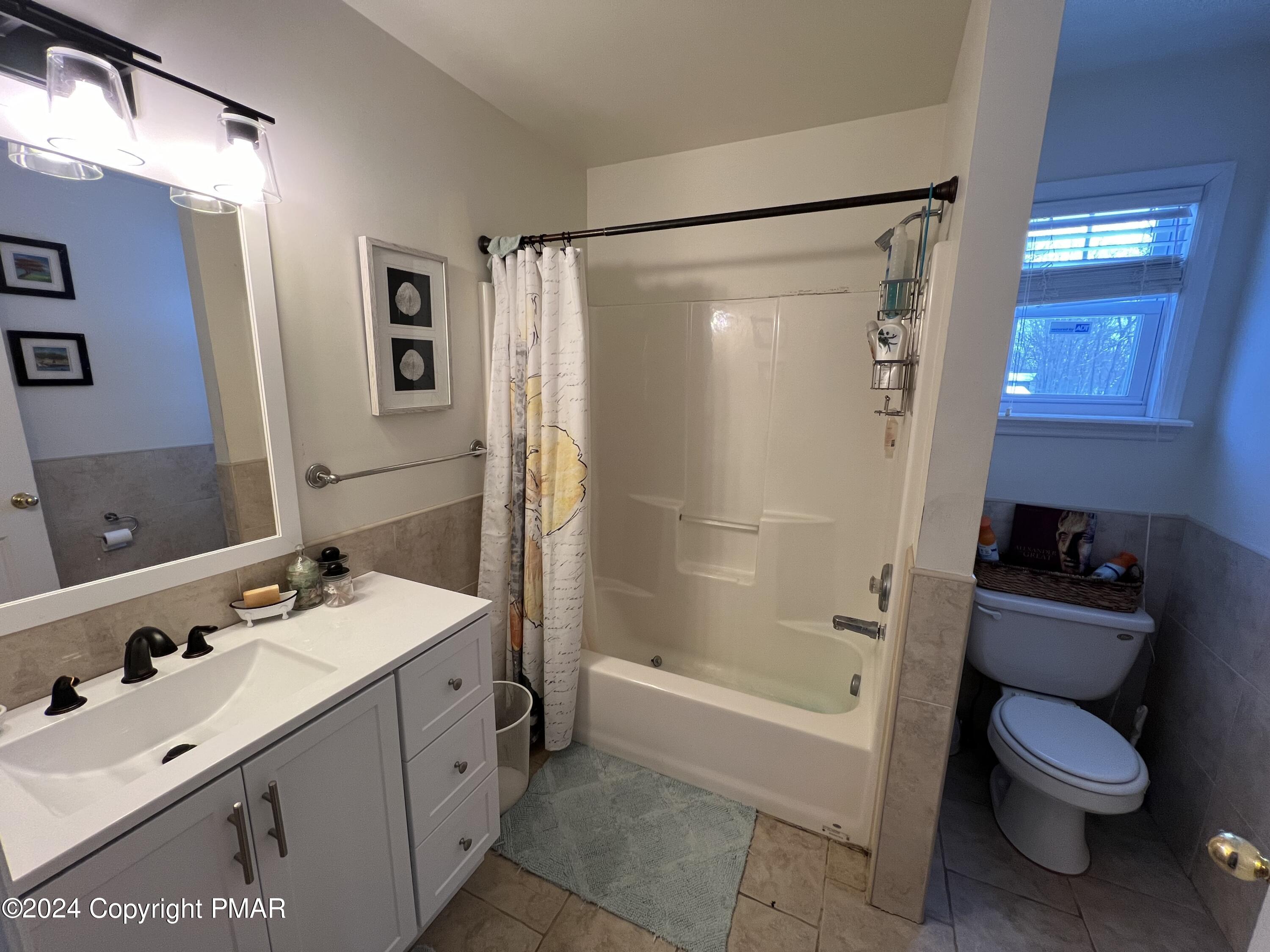 1720 Clover Road North Long Pond, PA 18334 - Photo 8 of 16 Bath
