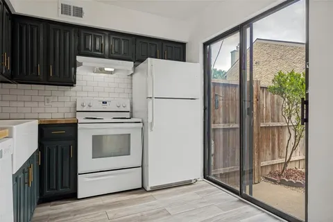 $174,000 | 333 Melrose Drive, Unit 35D, Richardson, TX 75080
