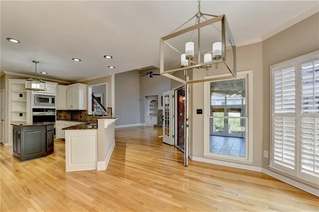 $1,050,000 | 6010 Somerset Court, Suwanee, GA 30024