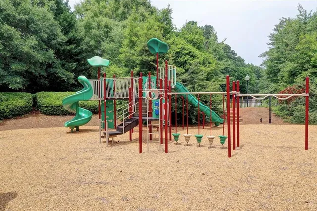 $1,050,000 | 6010 Somerset Court, Suwanee, GA 30024