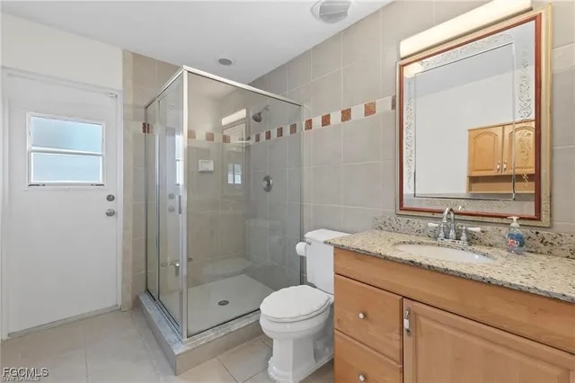 $3,500 | 6840 Cadet Avenue, Fort Myers, FL 33905