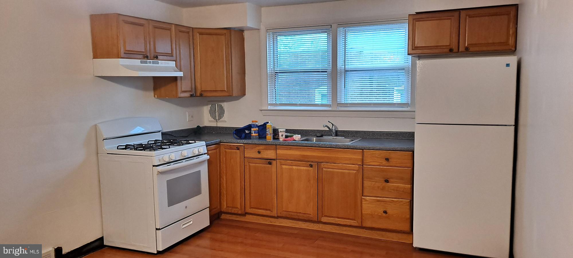 343 East County Line Road Ardmore, PA 19003 - Photo 3 of 7 Kitchen