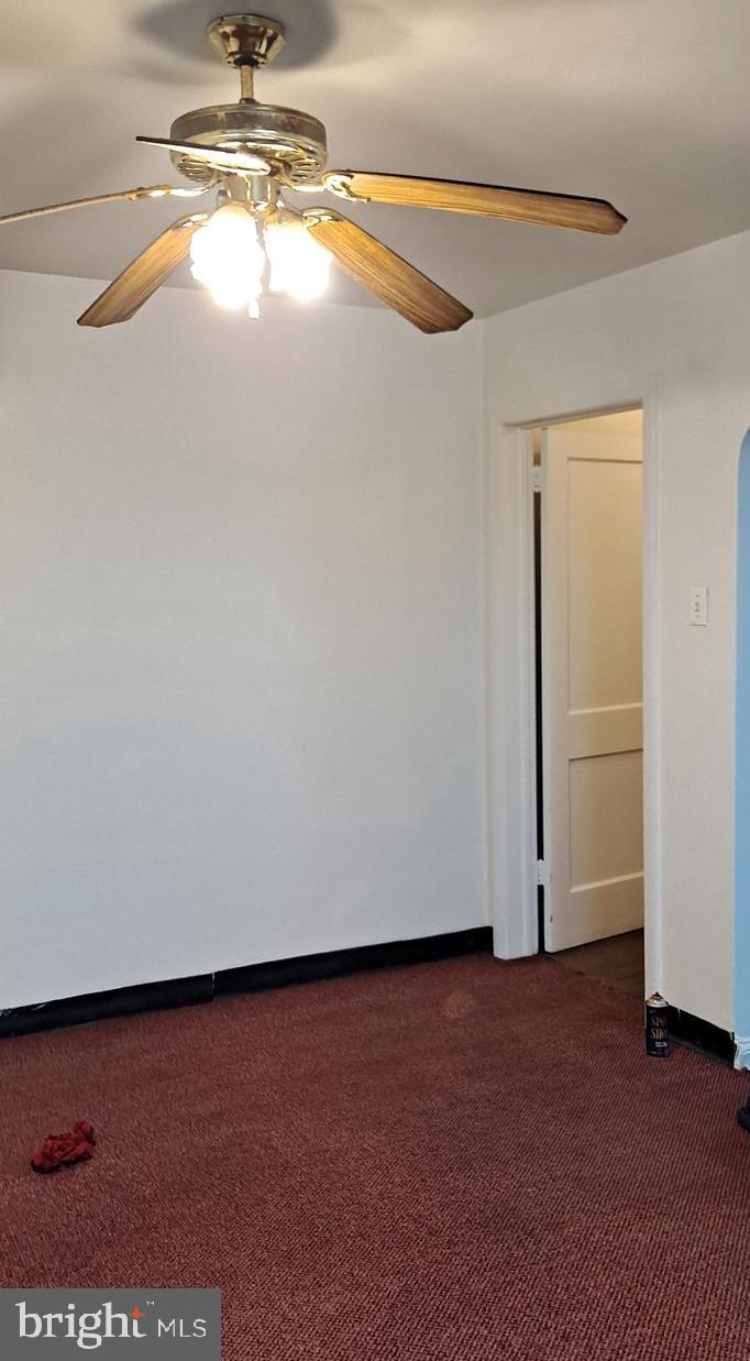 343 East County Line Road Ardmore, PA 19003 - Photo 4 of 7 Entrance and Dining Area