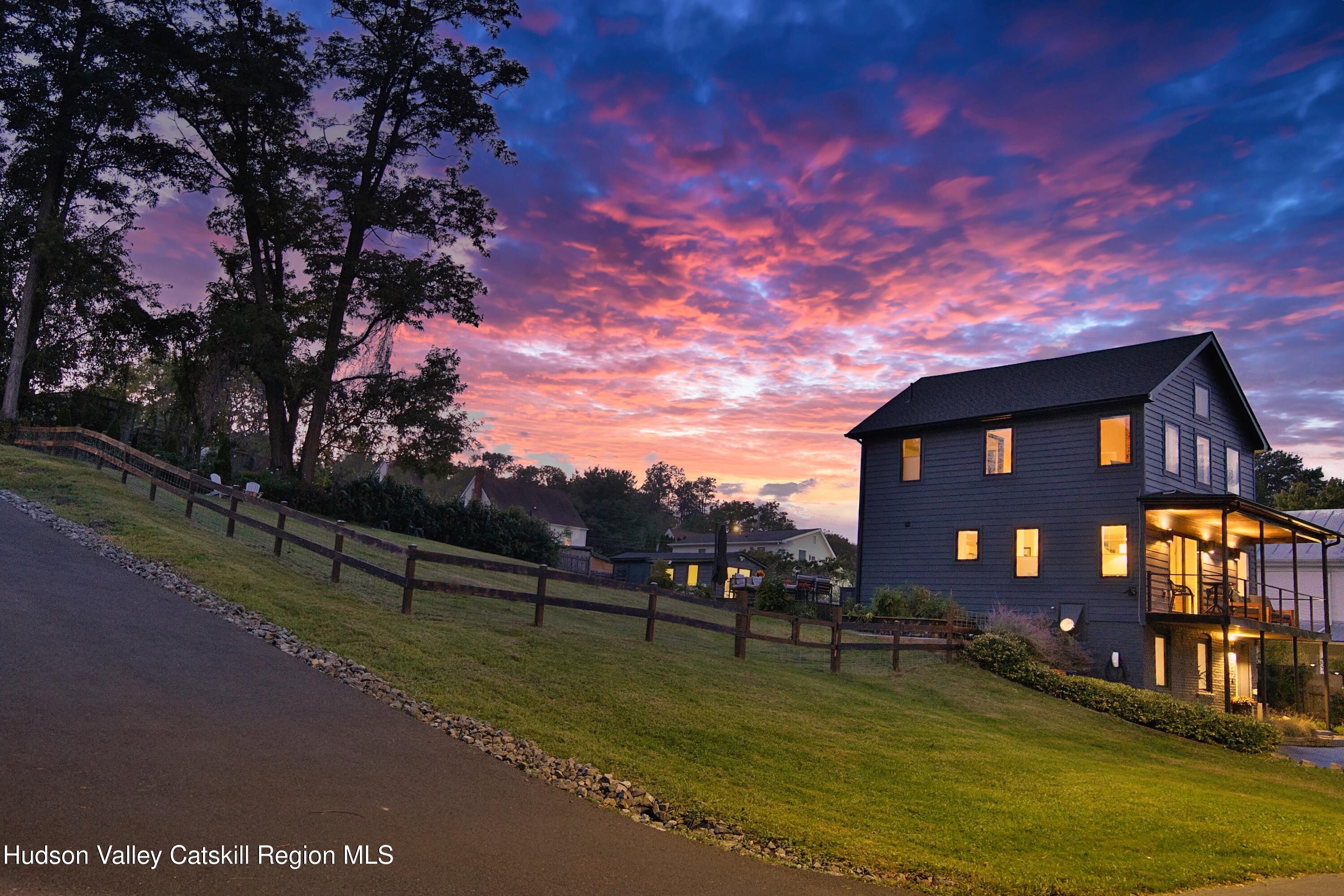 202 Tilden Street Port Ewen, NY 12466 - Photo 7 of 37 HR301626-2