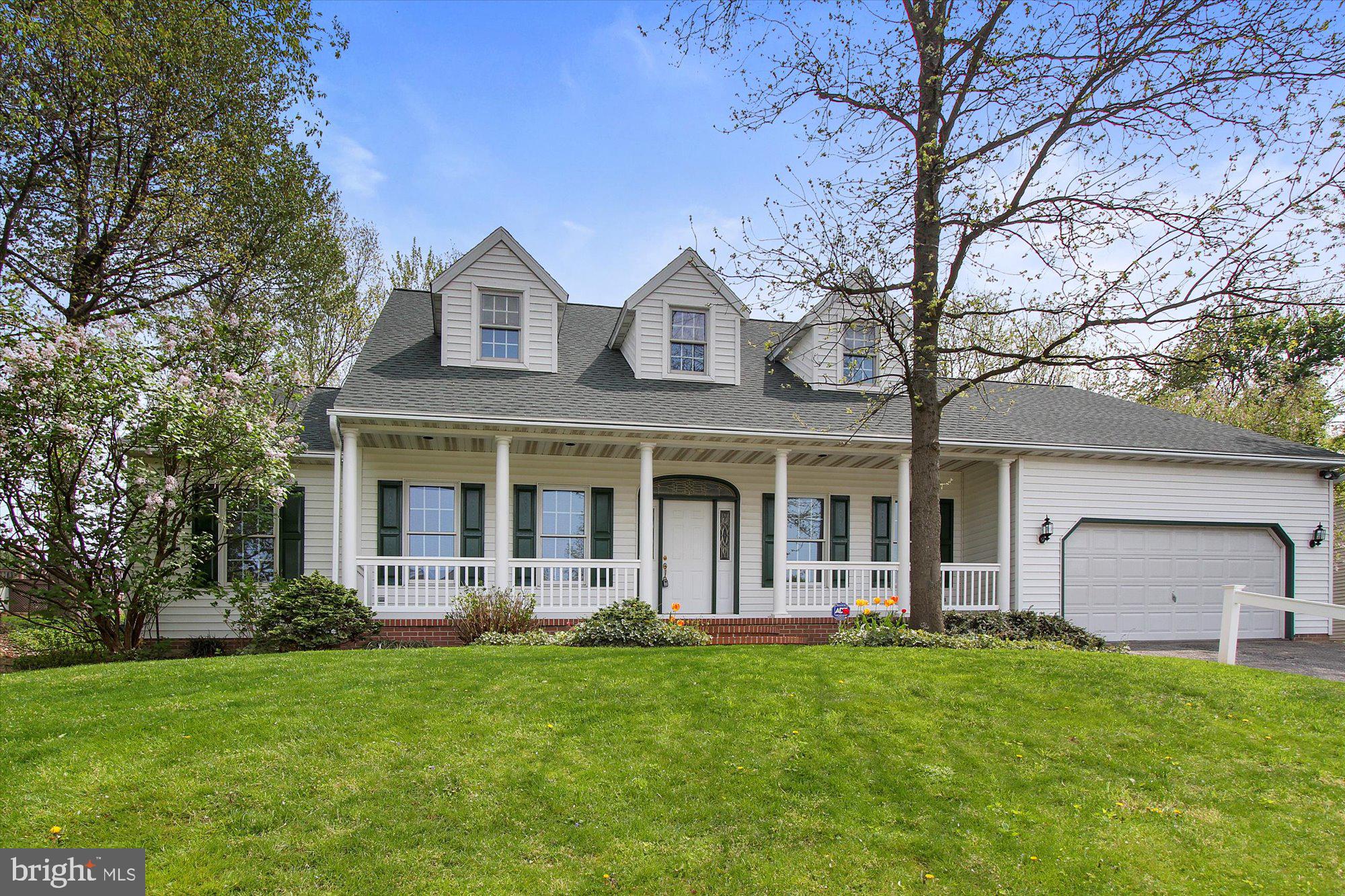 2950 Ridings Way York, PA 17408 - Photo 1 of 31 Gallery Image 1