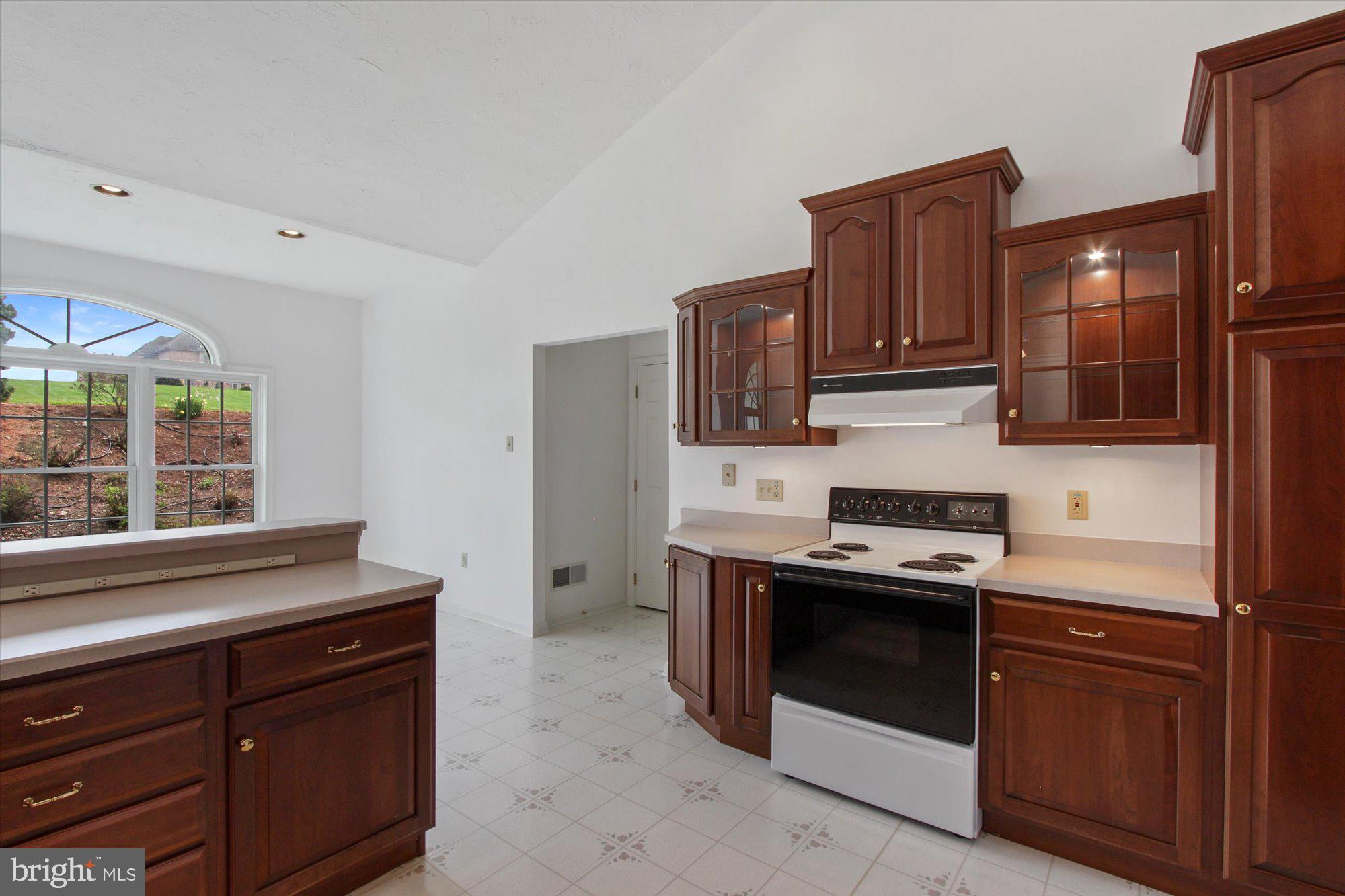 2950 Ridings Way York, PA 17408 - Photo 11 of 31 Gallery Image 11