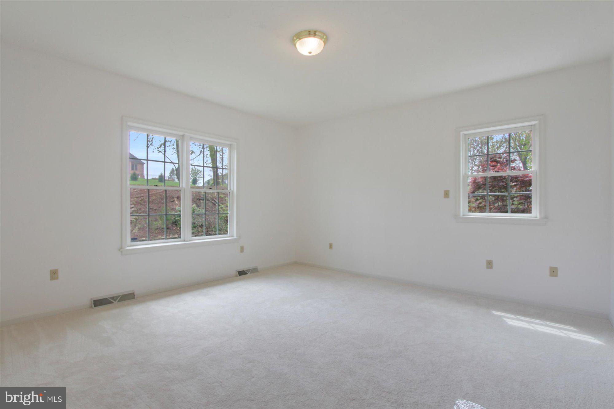 2950 Ridings Way York, PA 17408 - Photo 20 of 31 Gallery Image 20